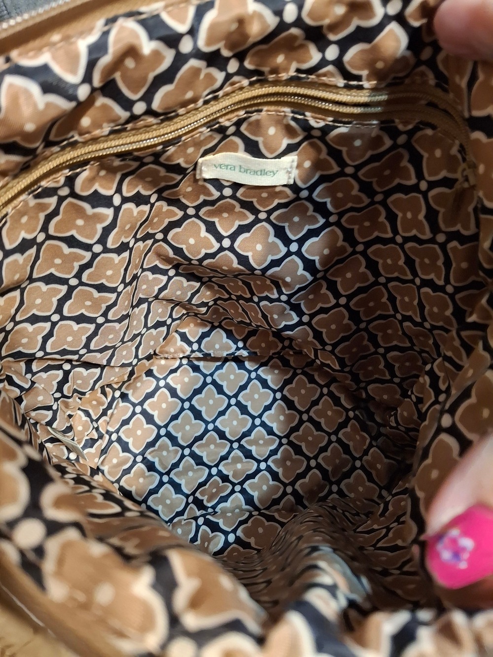 Vera Bradley Quilted Shoulder Bag in Beige NWT - Picture 6 of 9